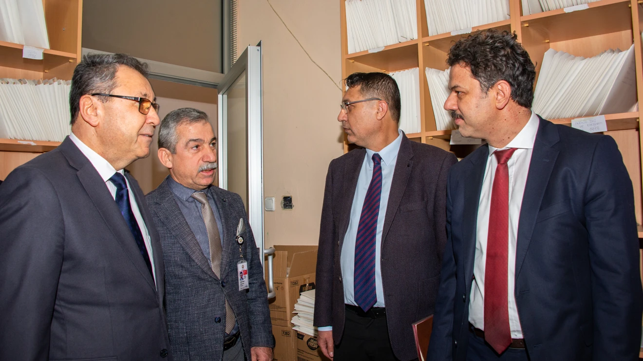 Rektör Yılmaz’dan Edebiyat Fakültesine ziyaret